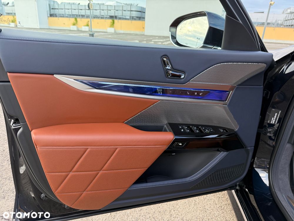 BMW i7 105.7kWh xDrive60 - 20