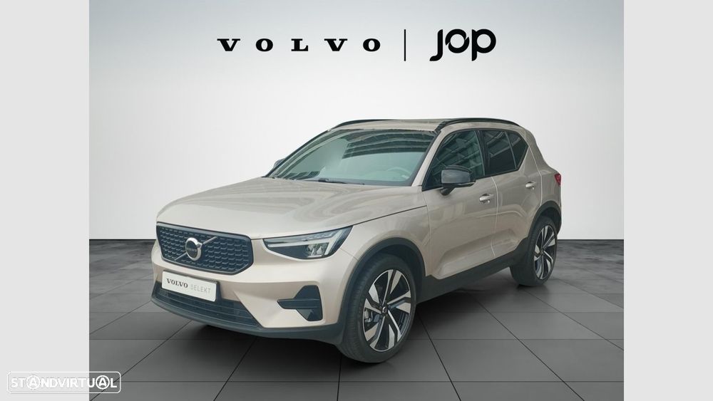Volvo XC 40 1.5 T2 Plus Dark Auto - 2