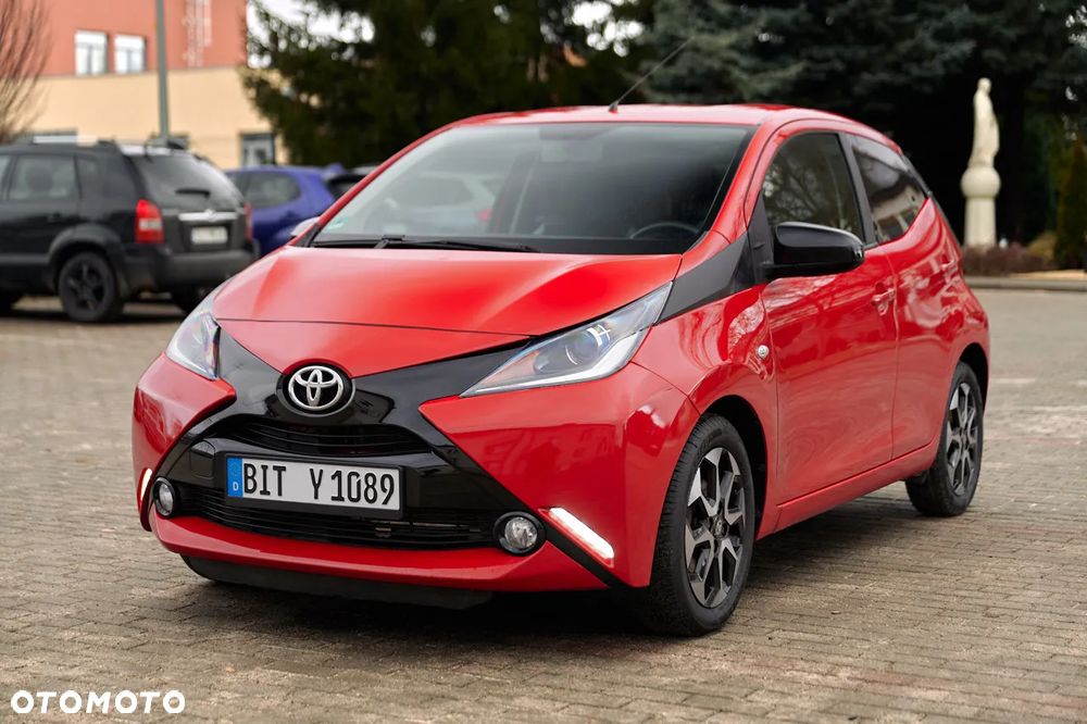 Toyota Aygo x-play Edition S+ - 9