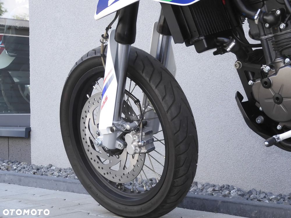 Aprilia SX - 33