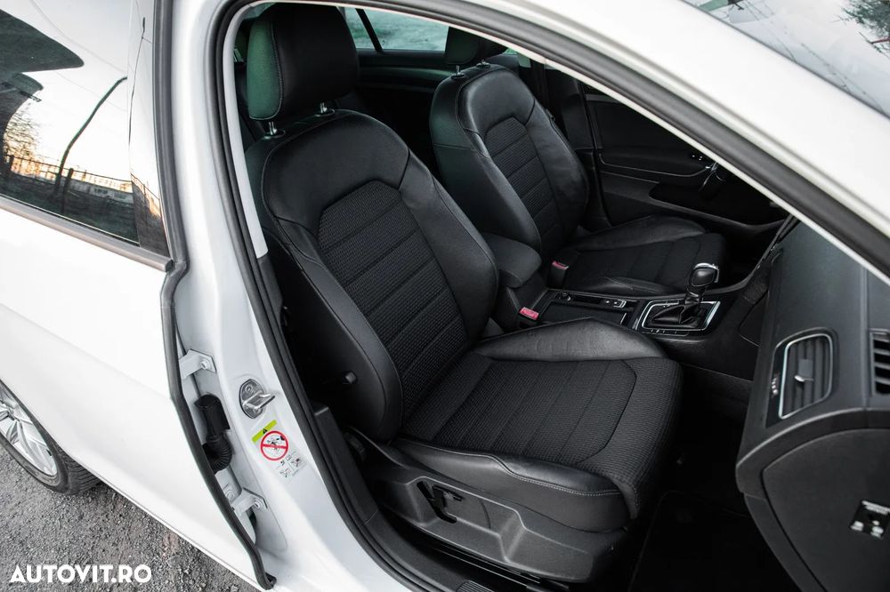 Volkswagen Golf 2.0 TDI (BlueMotion Technology) DSG Highline - 4