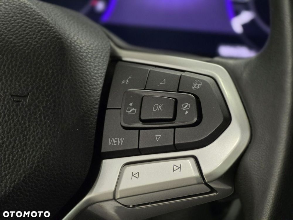 Volkswagen Golf 1.5 TSI Special Edition - 25