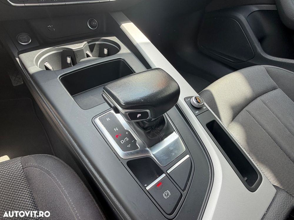 Audi A4 Limuzina 40 TDI quattro S tronic MHEV Advanced - 19