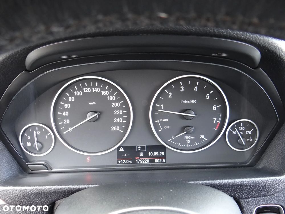 BMW Seria 3 316i Sport Line - 24