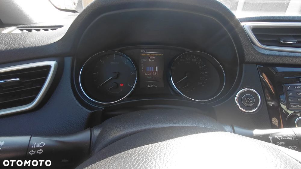 Nissan Qashqai 1.6 DCi 4x4 Tekna - 15