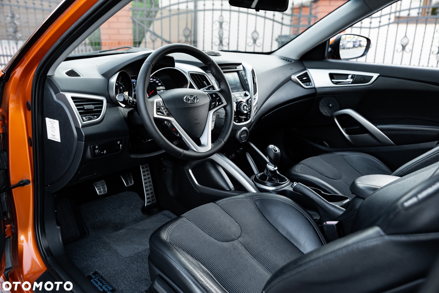 Hyundai Veloster 1.6 GDI Premium - 20