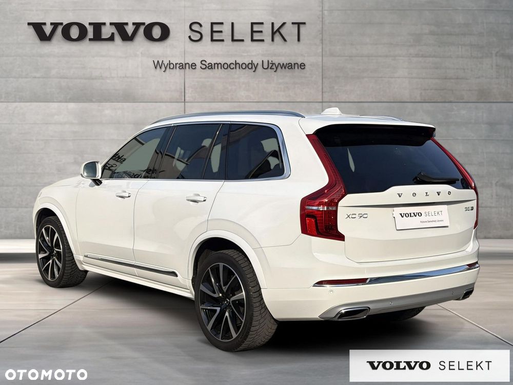 Volvo XC 90 - 9