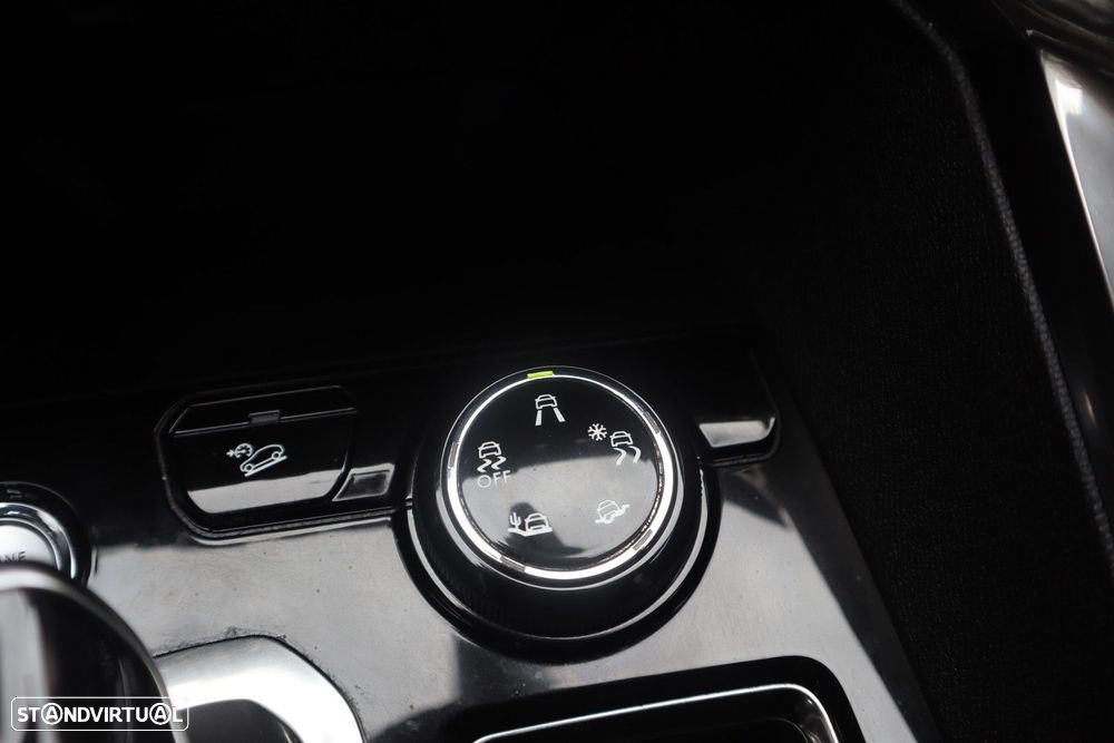 Peugeot 3008 1.5 BlueHDi Allure EAT8 - 43