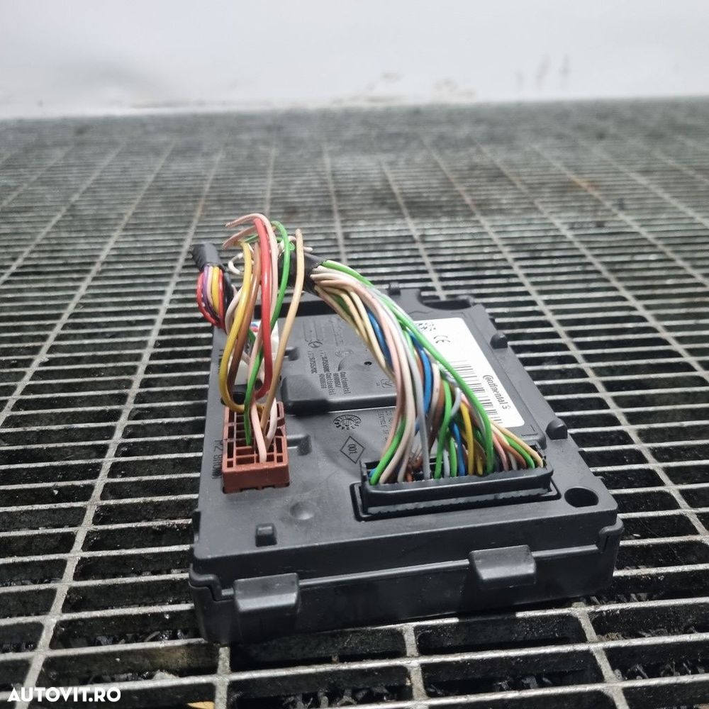 Modul Dacia Sandero 2 2012 - 2016 (1424) A2C83379900 - 4