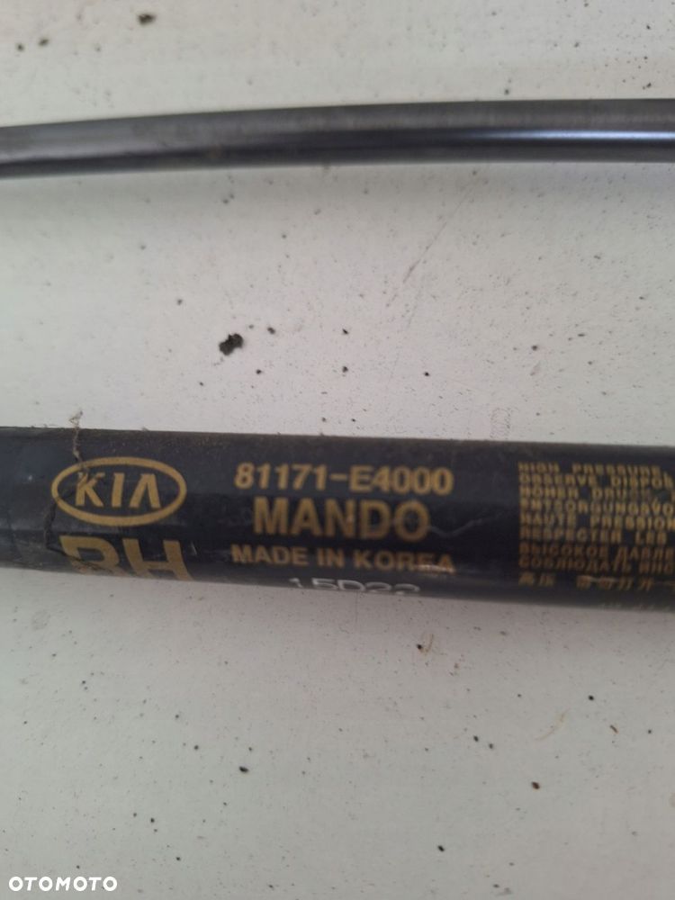 siłowniki maski kia soul ii 81171-e4000 prawy lewy - 2