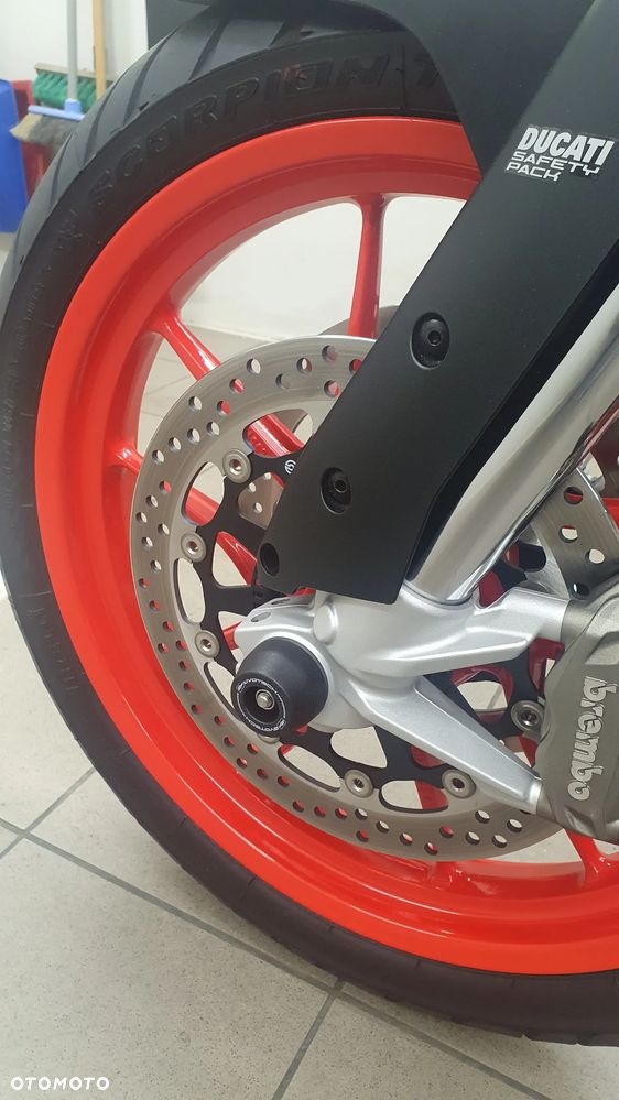 Ducati Multistrada - 10