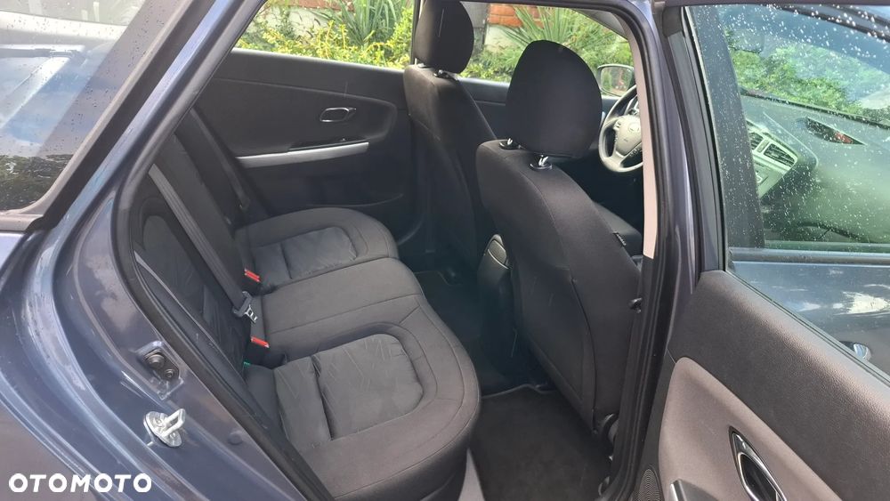 Kia Ceed 1.6 GDI Fifa World Cup Edition - 21
