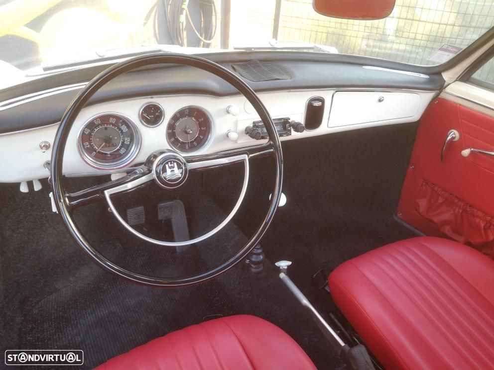 VW Karmann Ghia - 7
