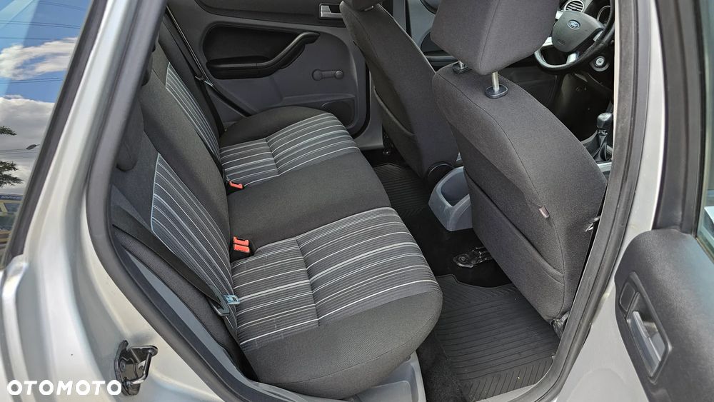 Ford Focus 1.6 FX Silver / Silver X - 9