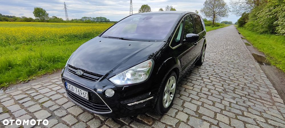 Ford S-Max - 13