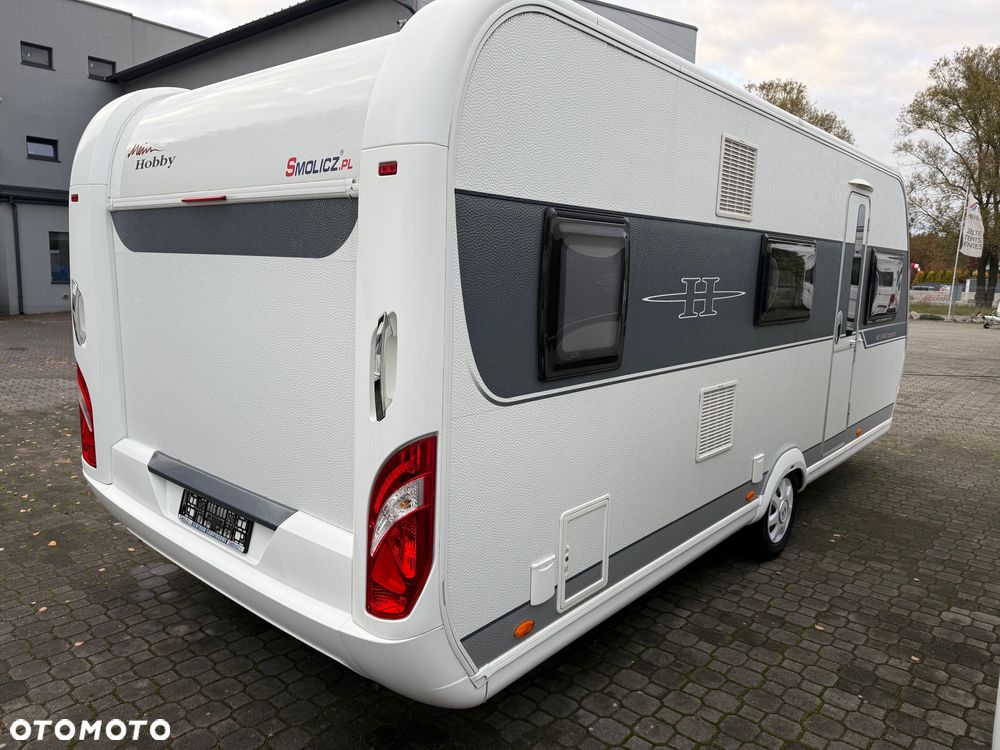 Hobby De Luxe Edition 545 KMF 2016 - 4