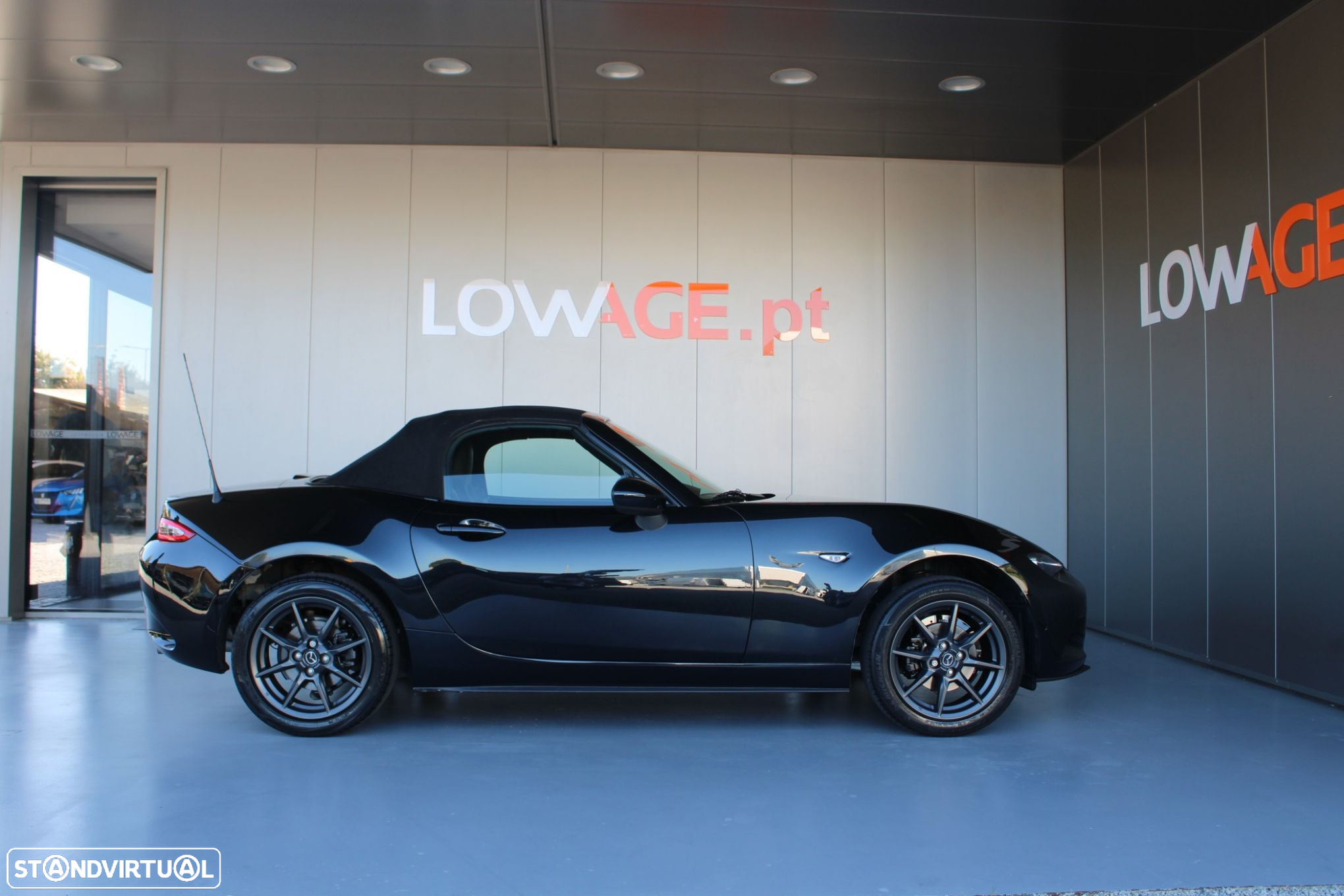 Mazda MX-5 SKYACTIV-G 131 SAKURA - 22