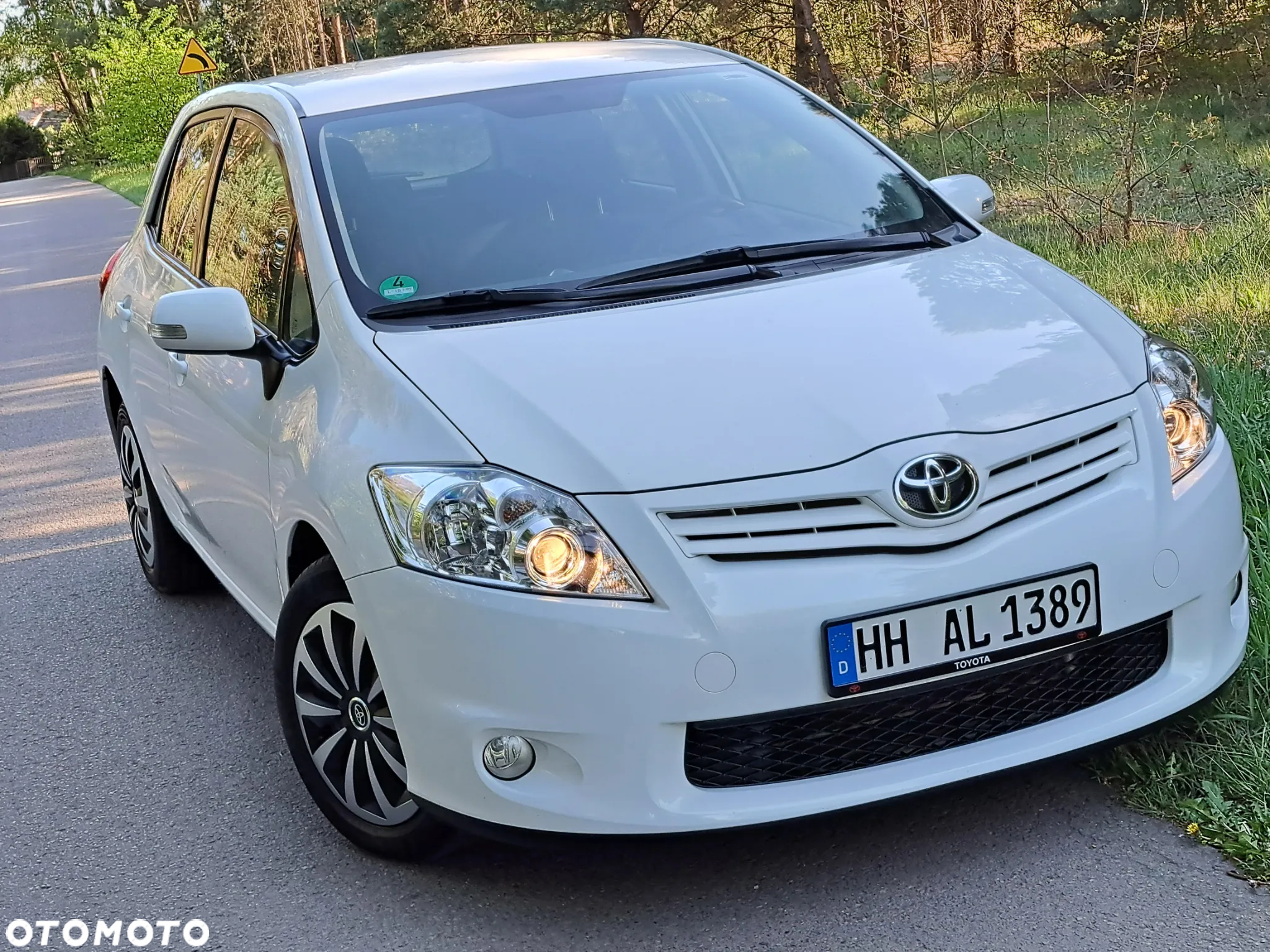 Toyota Auris 1.6 Life+ - 7