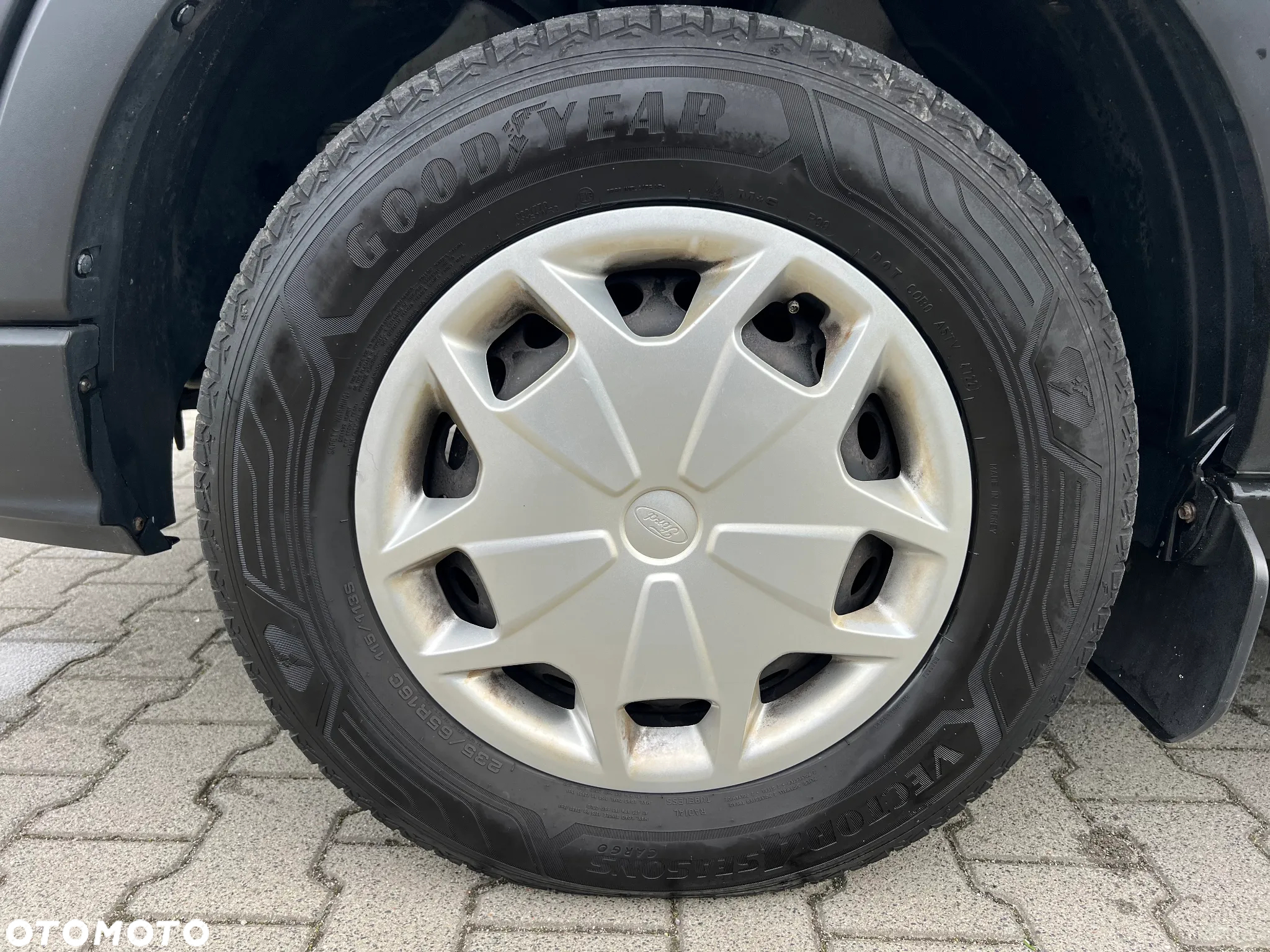 Ford Transit - 9