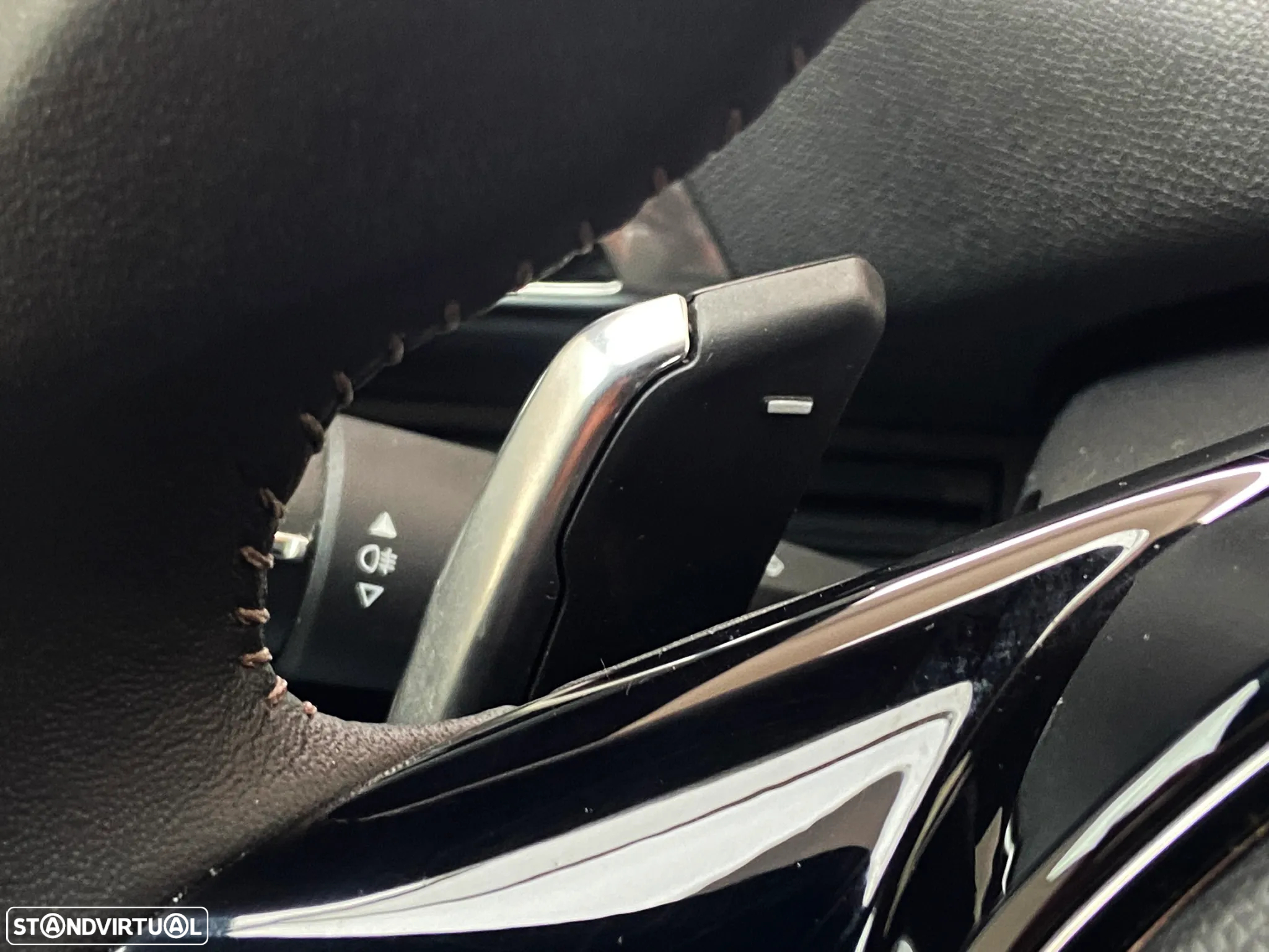 Peugeot 5008 1.2 PureTech Allure Pack EAT8 - 14