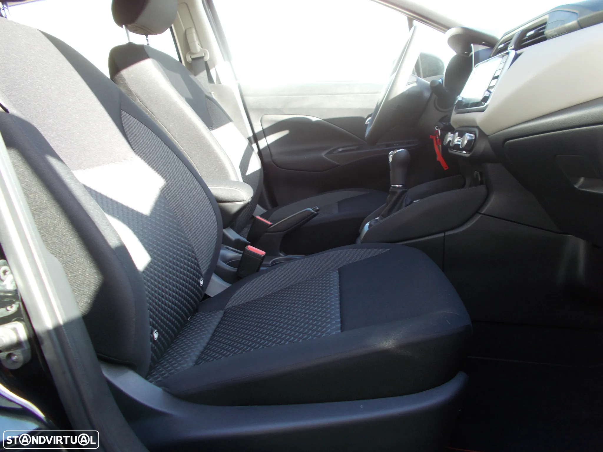Nissan Micra 1.0 IG-T Acenta - 9