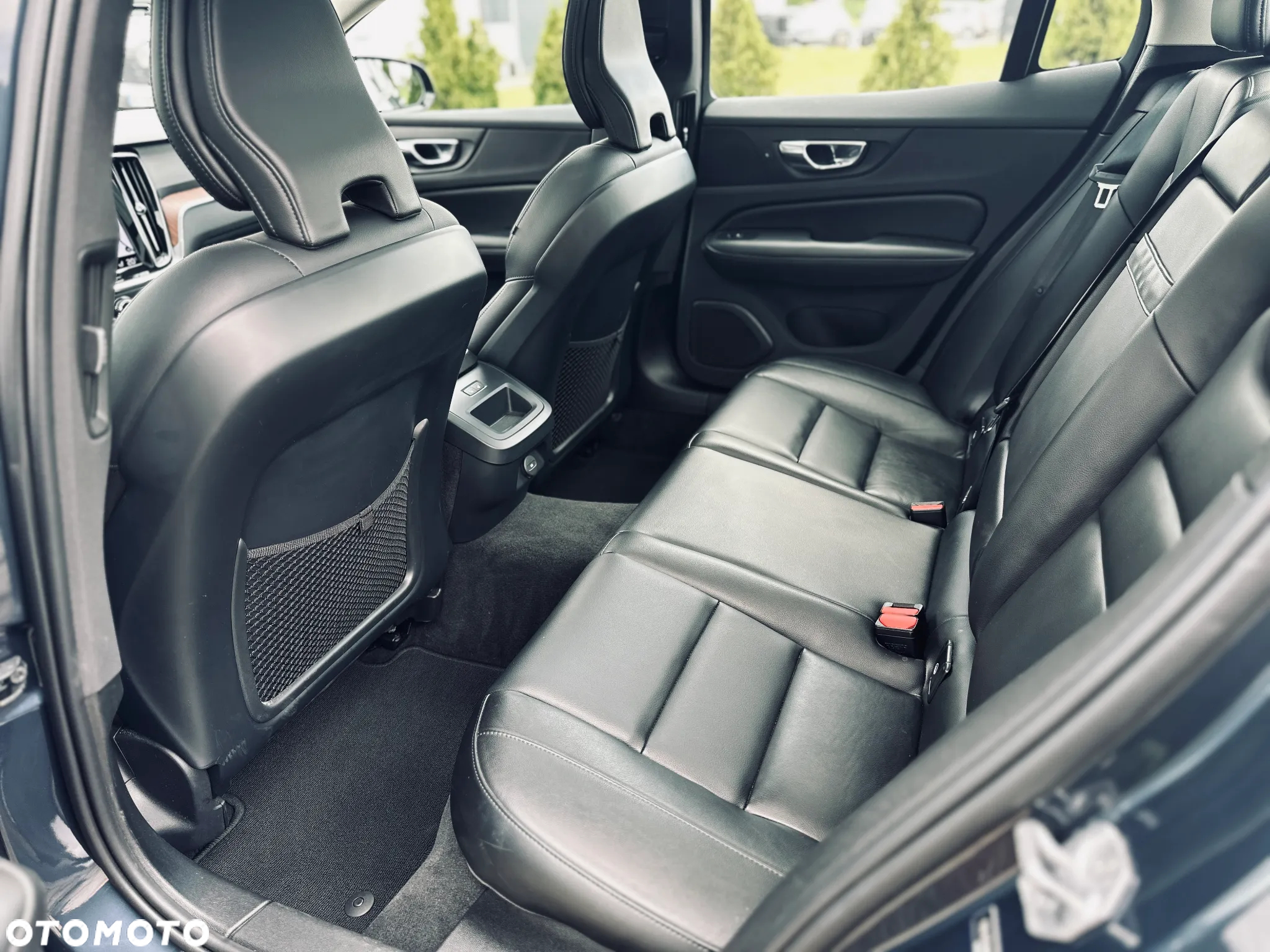 Volvo S60 B5 B AWD Plus Dark - 14