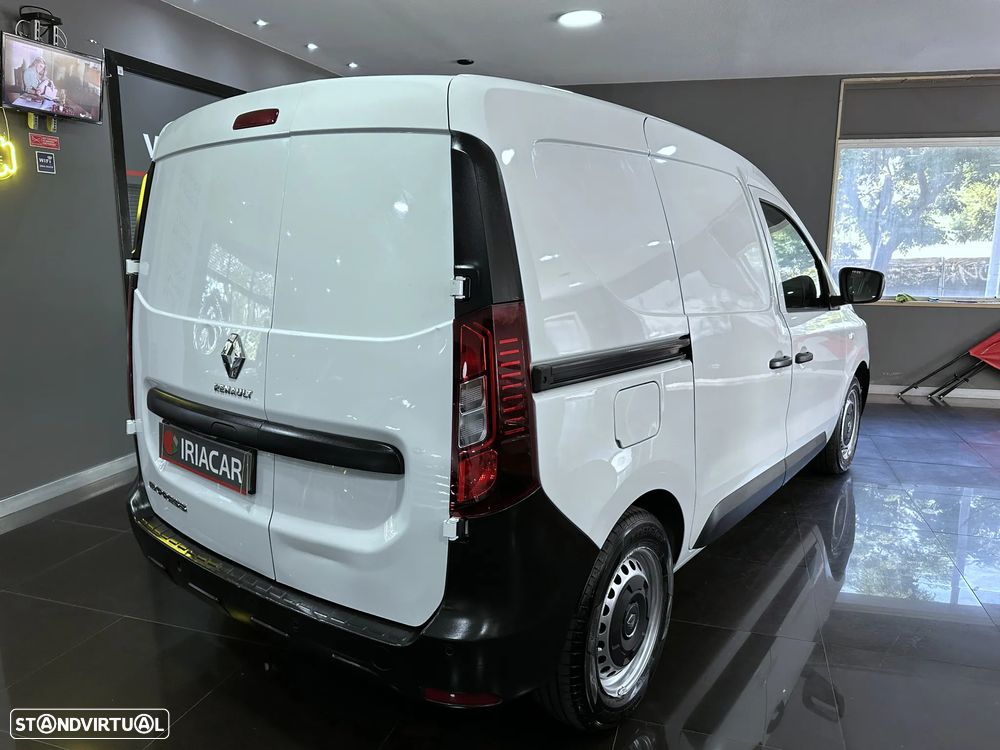 Renault EXPRESS - 10