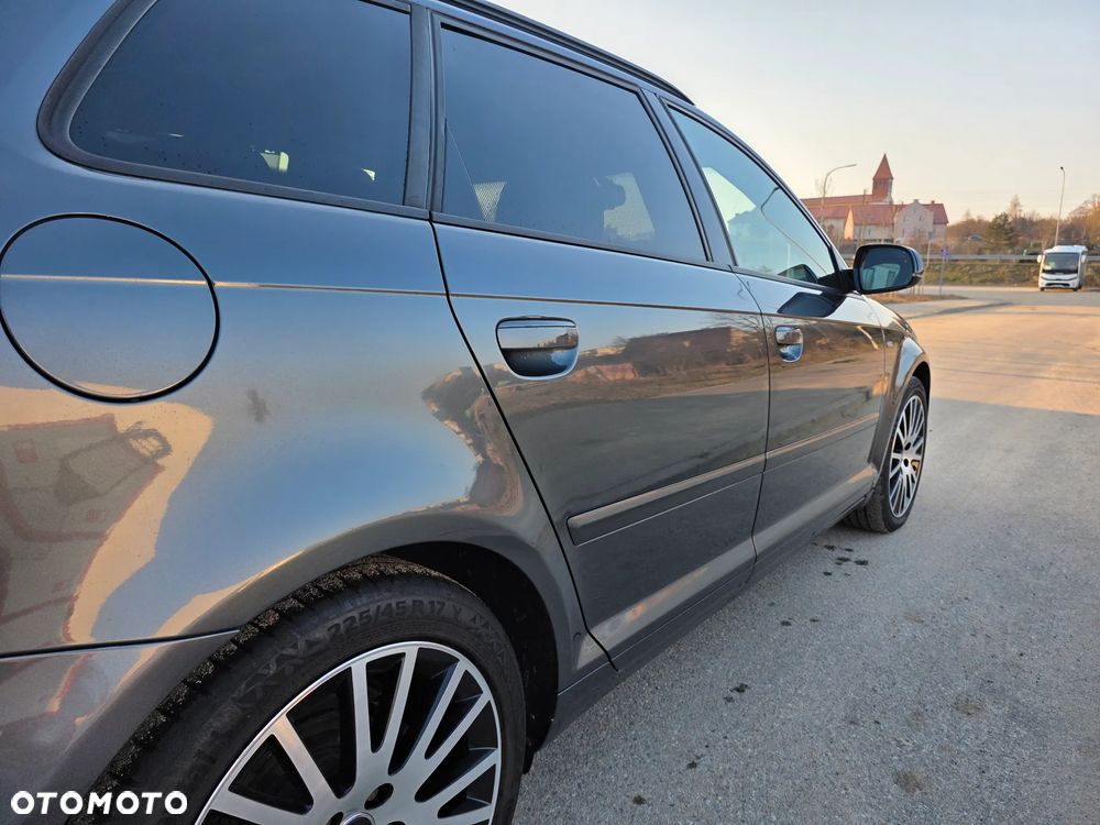 Audi A3 Sportback 2.0 TDI S line Sportpaket plus - 12