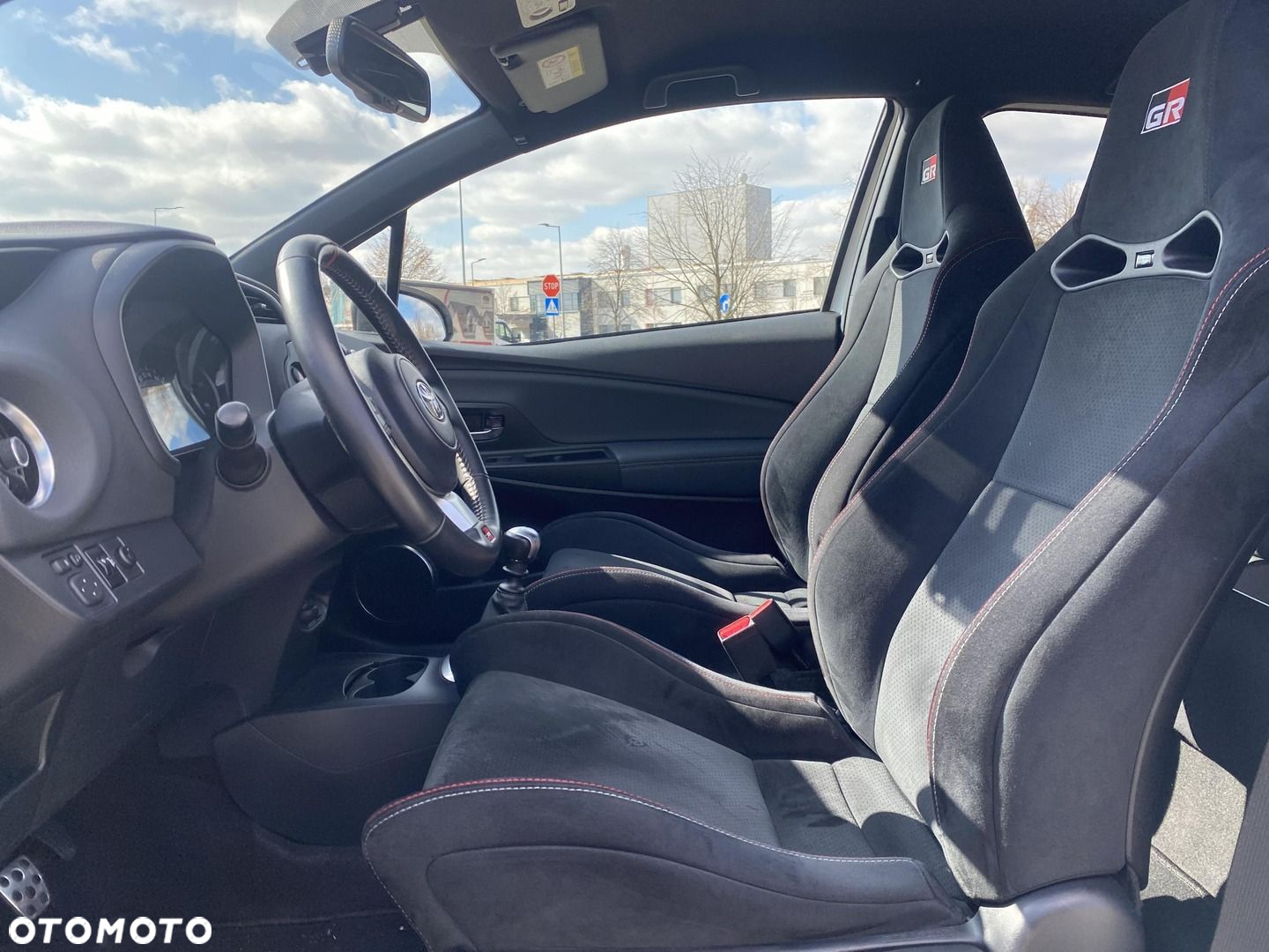 Toyota Yaris 1.8 GRMN - 11