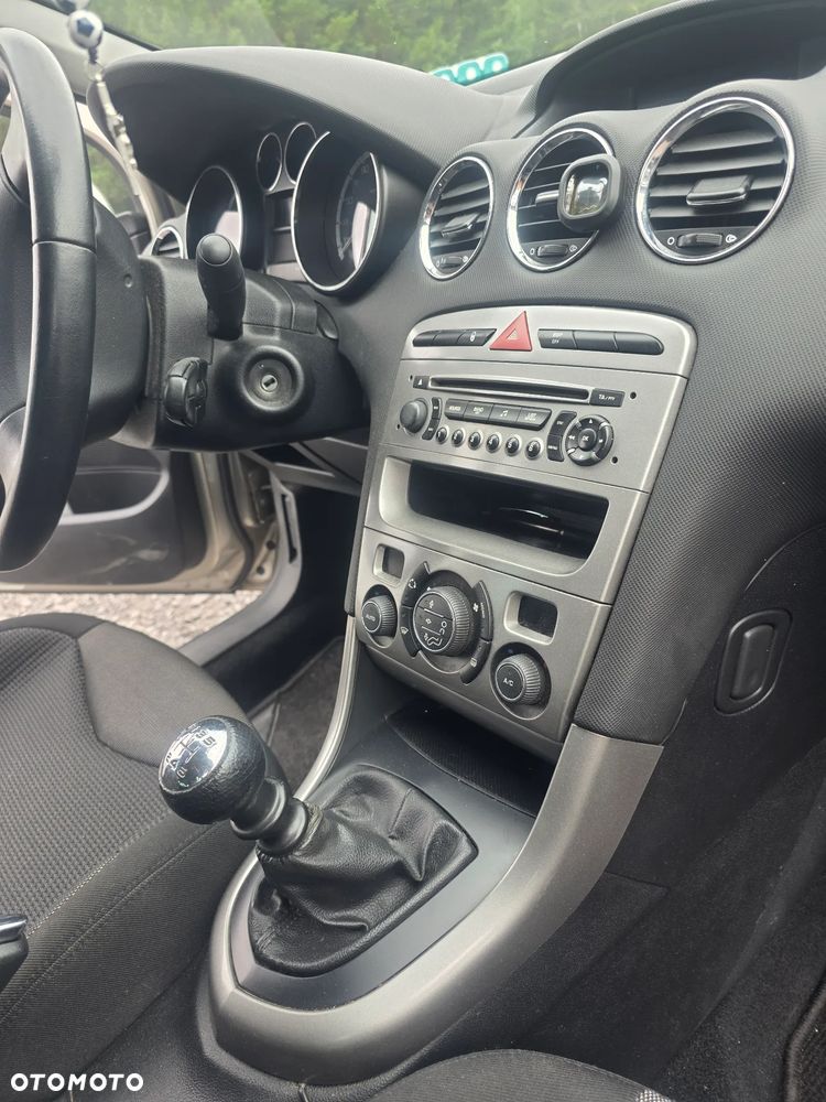 Peugeot 308 1.6 Premium - 14