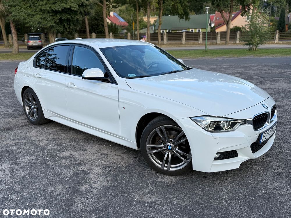 BMW Seria 3 318i M Sport - 2