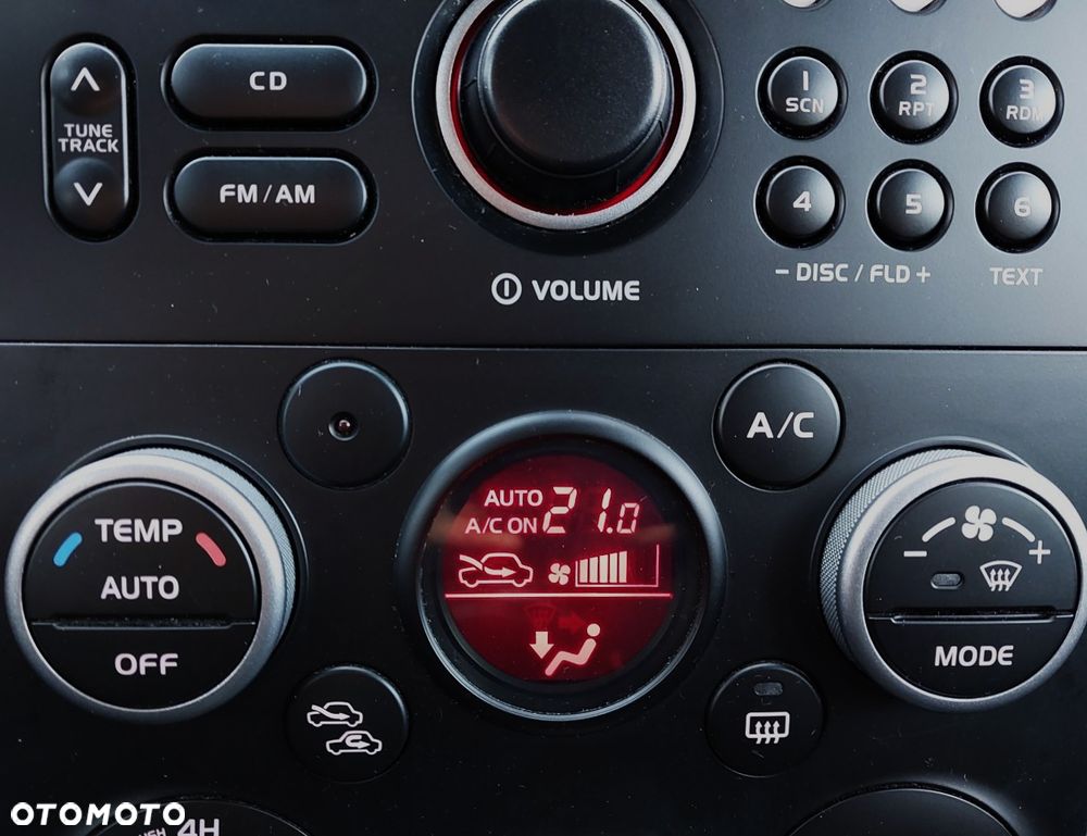 Suzuki Grand Vitara 2.4 Premium EU5 - 28