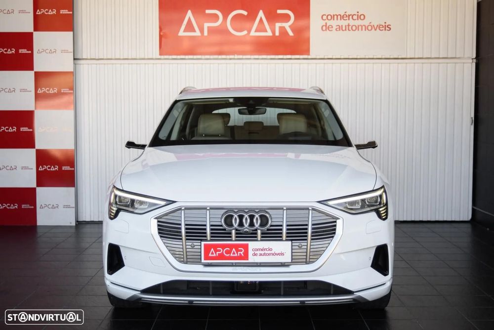 Audi e-tron 55 quattro - 27