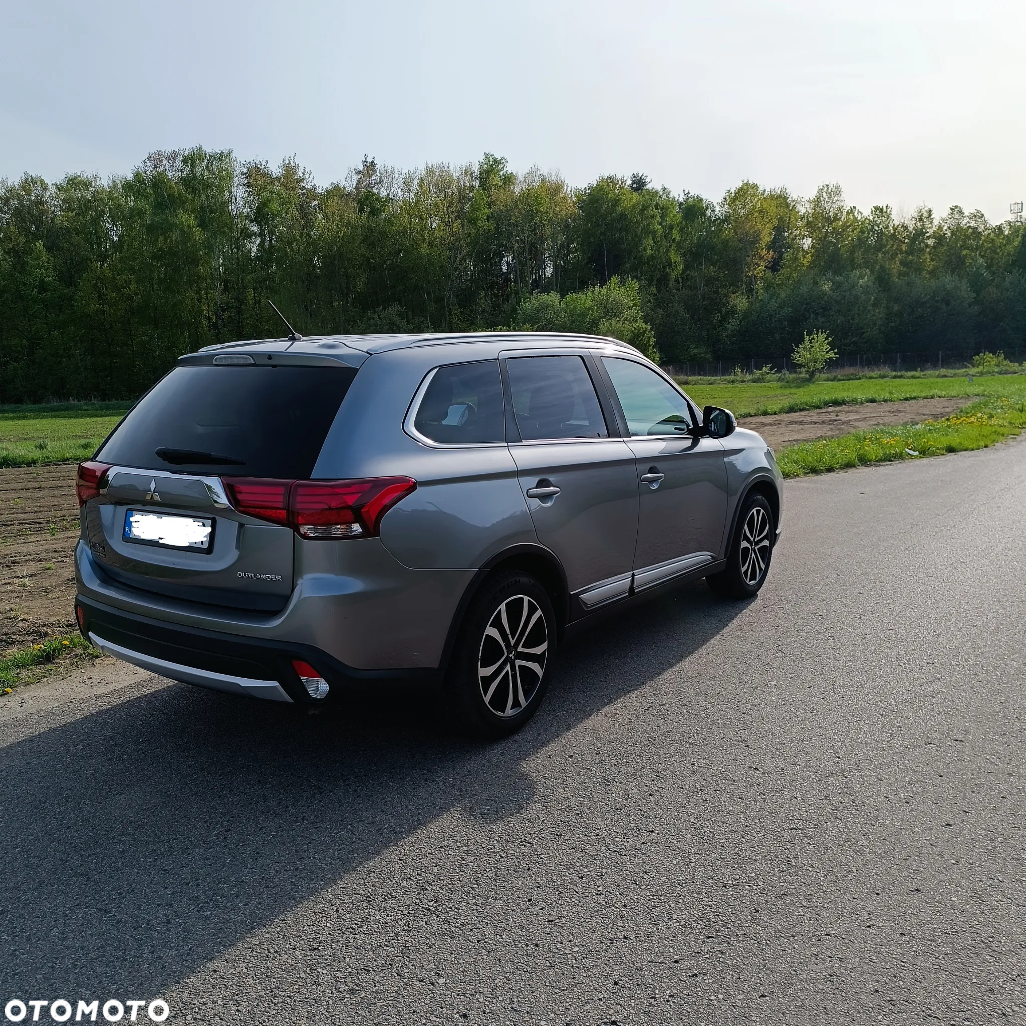 Mitsubishi Outlander 2.0 City Style 2WD - 4