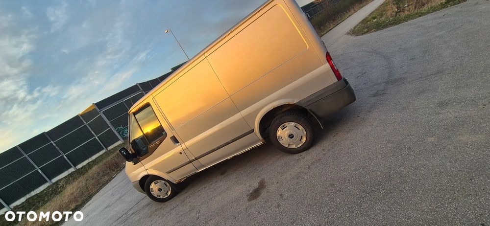 Ford Transit - 3