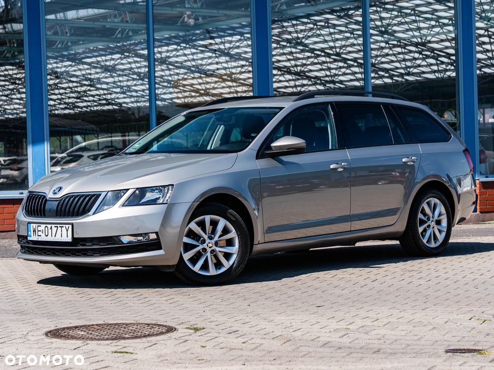 Skoda Octavia 1.5 TSI ACT Ambition - 4