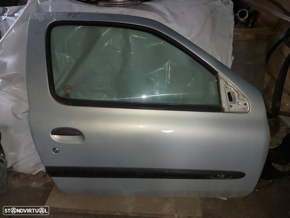 Porta Direita Renault Clio 2000 3P - 1