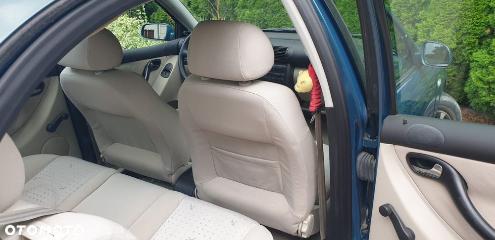 Seat Toledo ver-1-6-stella - 9