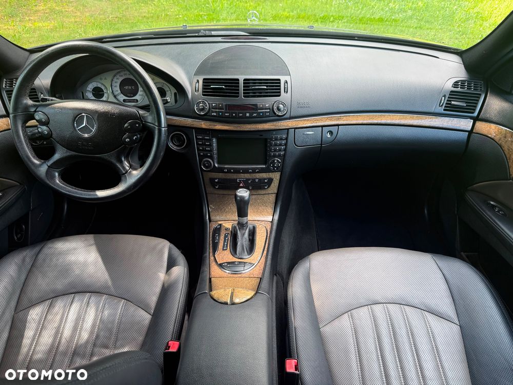 Mercedes-Benz Klasa E - 17
