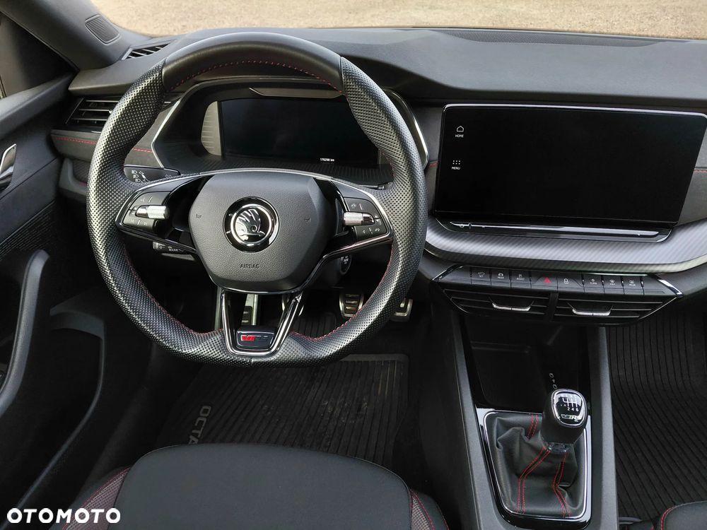 Skoda Octavia 2.0 TSI RS 245 - 4