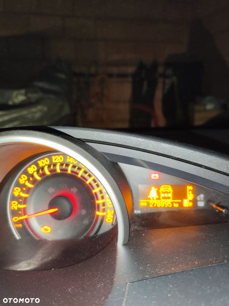 Toyota Verso 2.0 D-4D Premium - 2