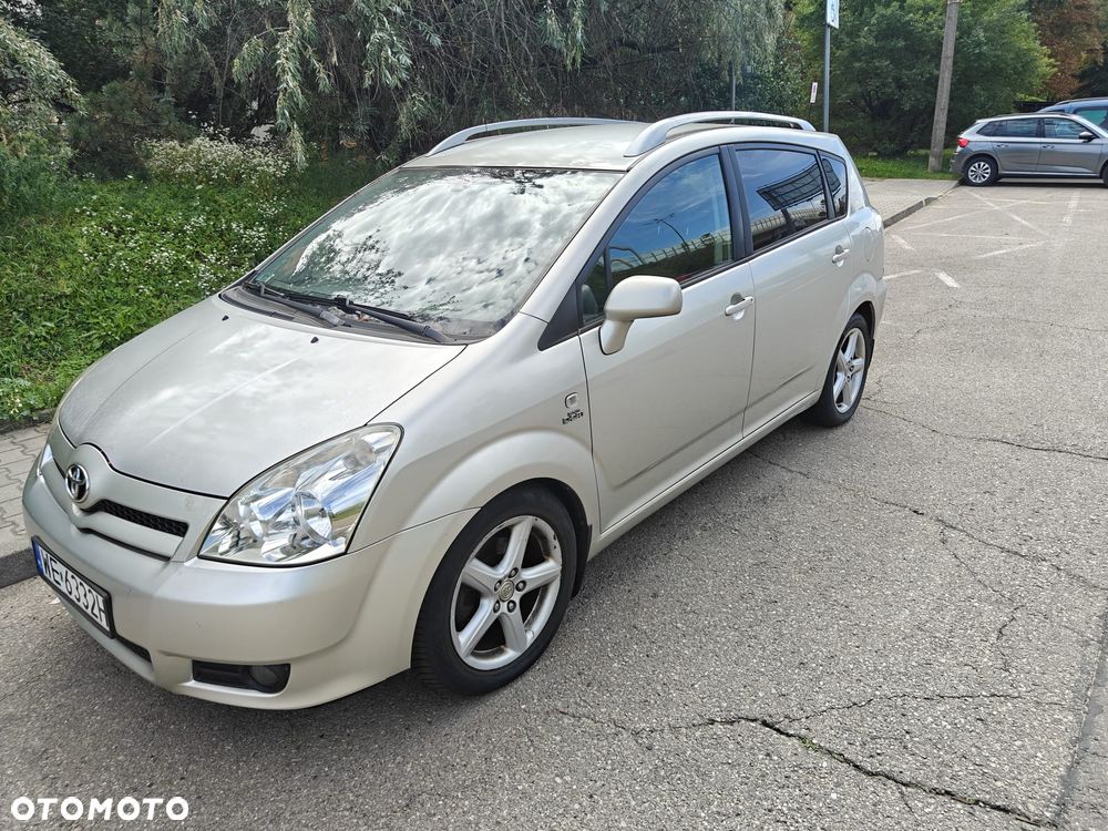 Toyota Corolla Verso 2.2 D-4D Sol Sport - 1