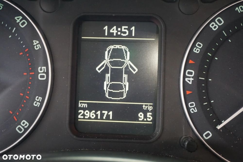 Skoda Octavia 1.9 TDI DSG Elegance - 29