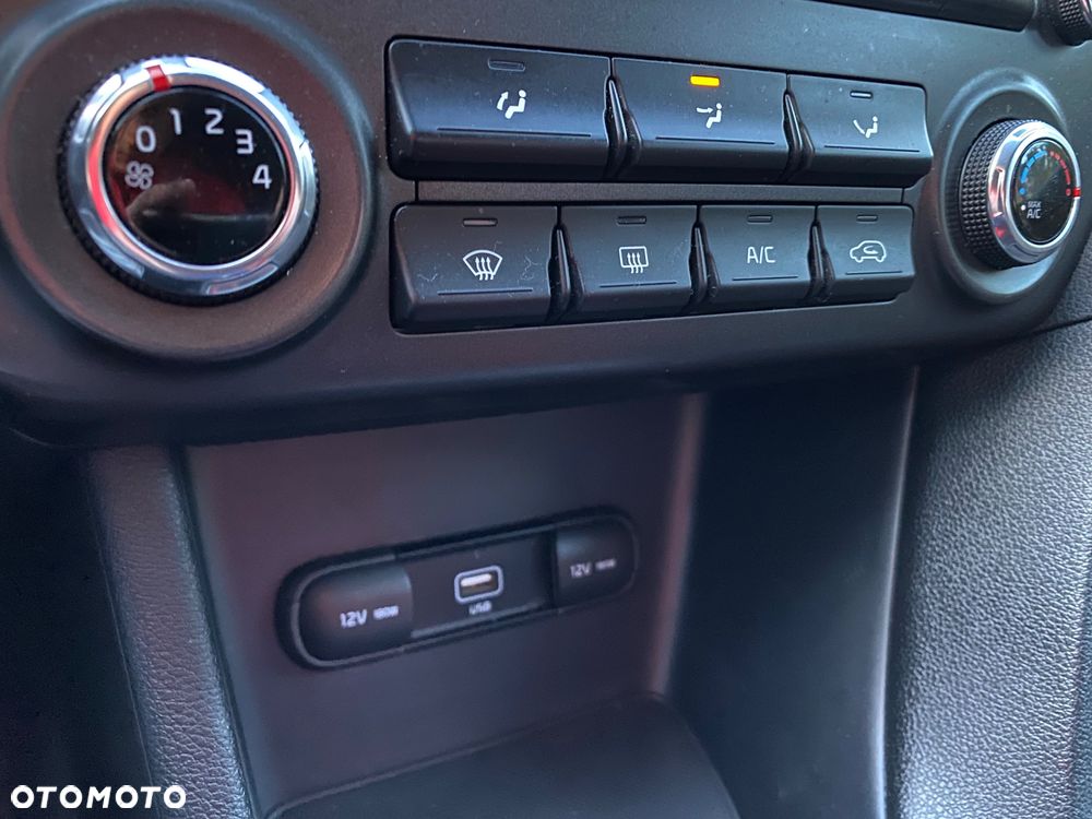 Kia Sportage 1.6 GDI L 2WD - 22