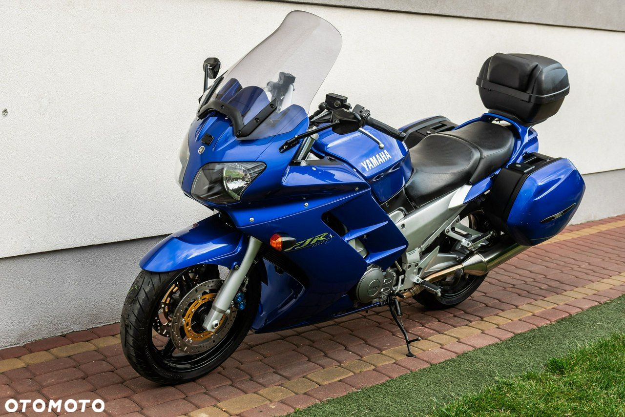 Yamaha FJR - 6