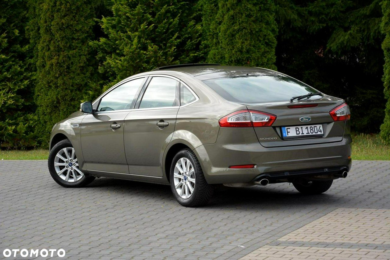 Ford Mondeo 2.0 EcoBoost Titanium - 6
