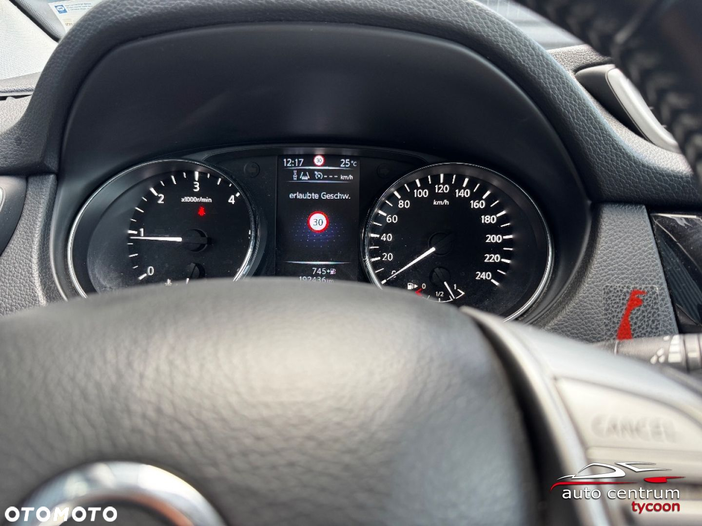 Nissan Qashqai - 22