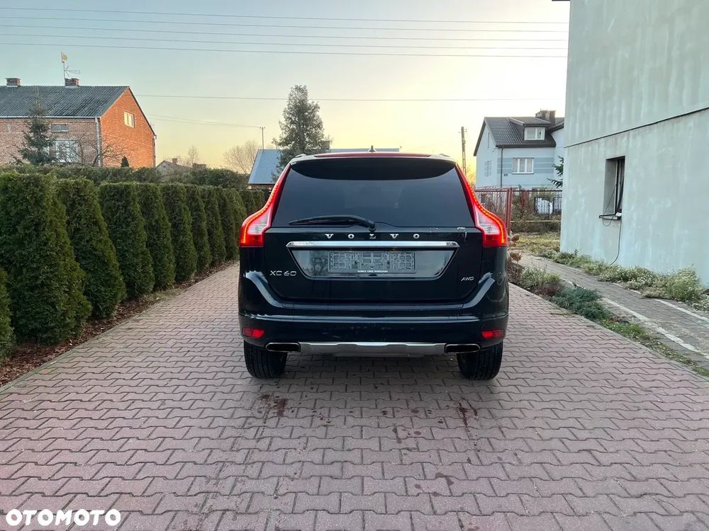 Volvo XC 60 - 6