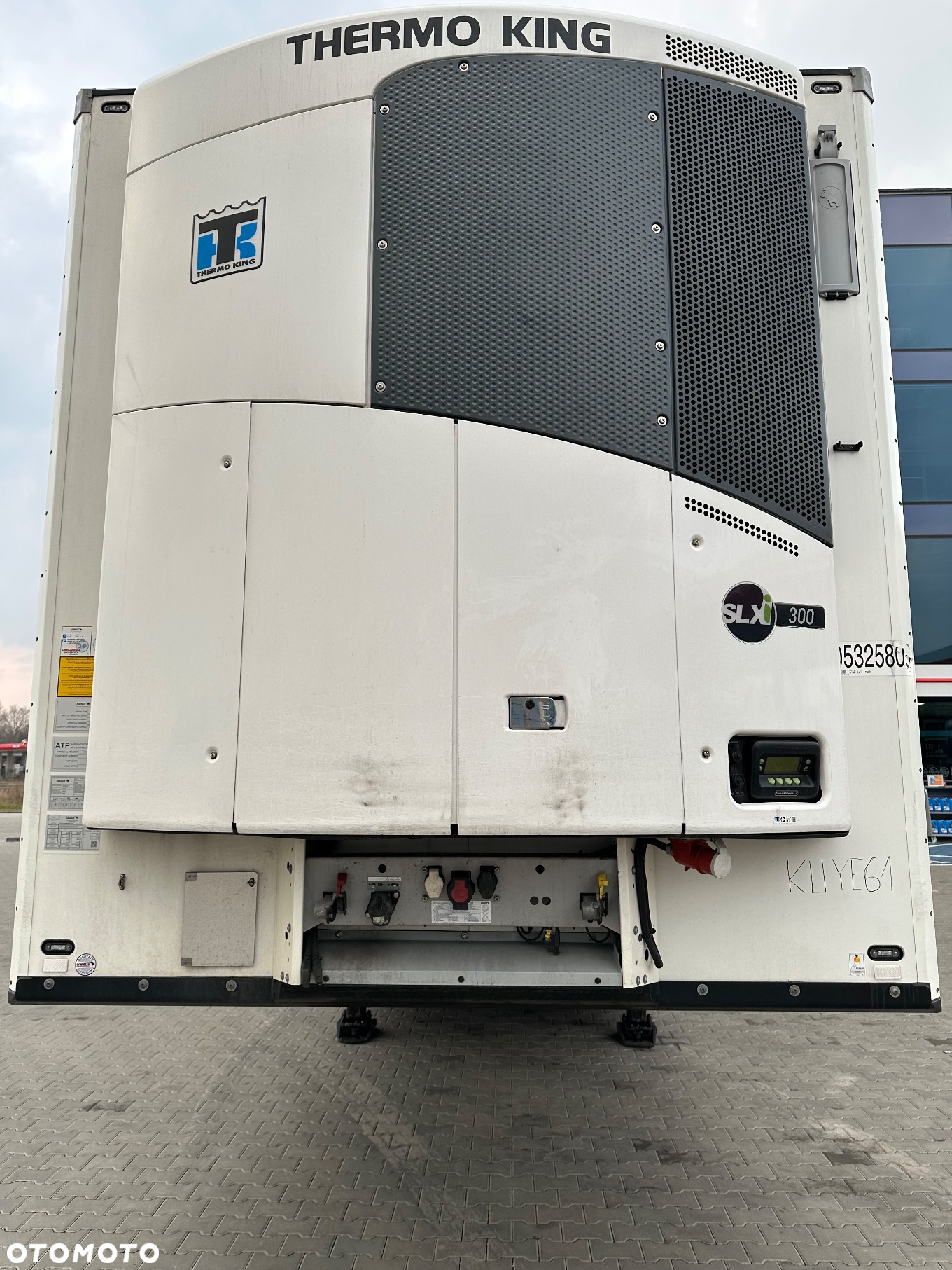 Schmitz Cargobull SKO 24/L V7 60 FTP - 12