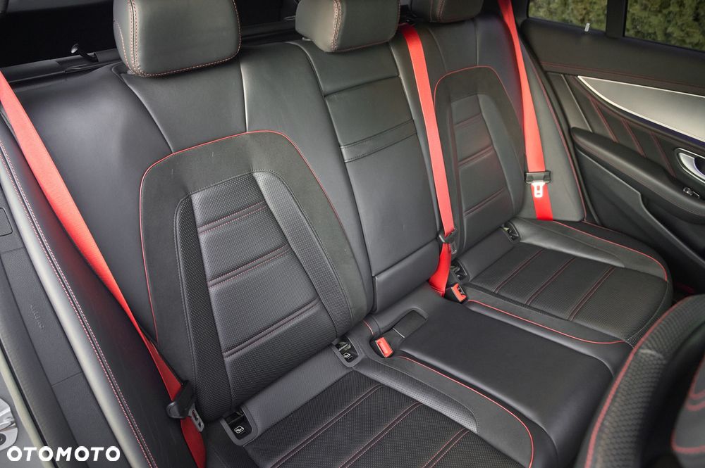 Mercedes-Benz Klasa E 53 AMG 4-Matic+ - 32